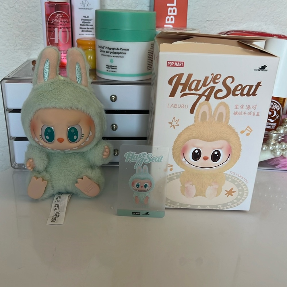 LABUBU The Monsters Have A Seat Key Chain- QUQU